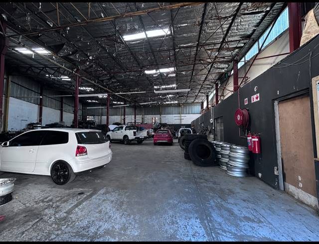 1,476M² WORKSHOP FOR SALE IN SPRINGFIELD